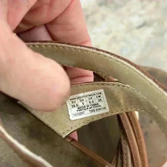 KEEN Tan/Brown Adjustable Stap Outdoor/Comfort Emerald City Sandal II. Size 9 - Picture 5 of 12